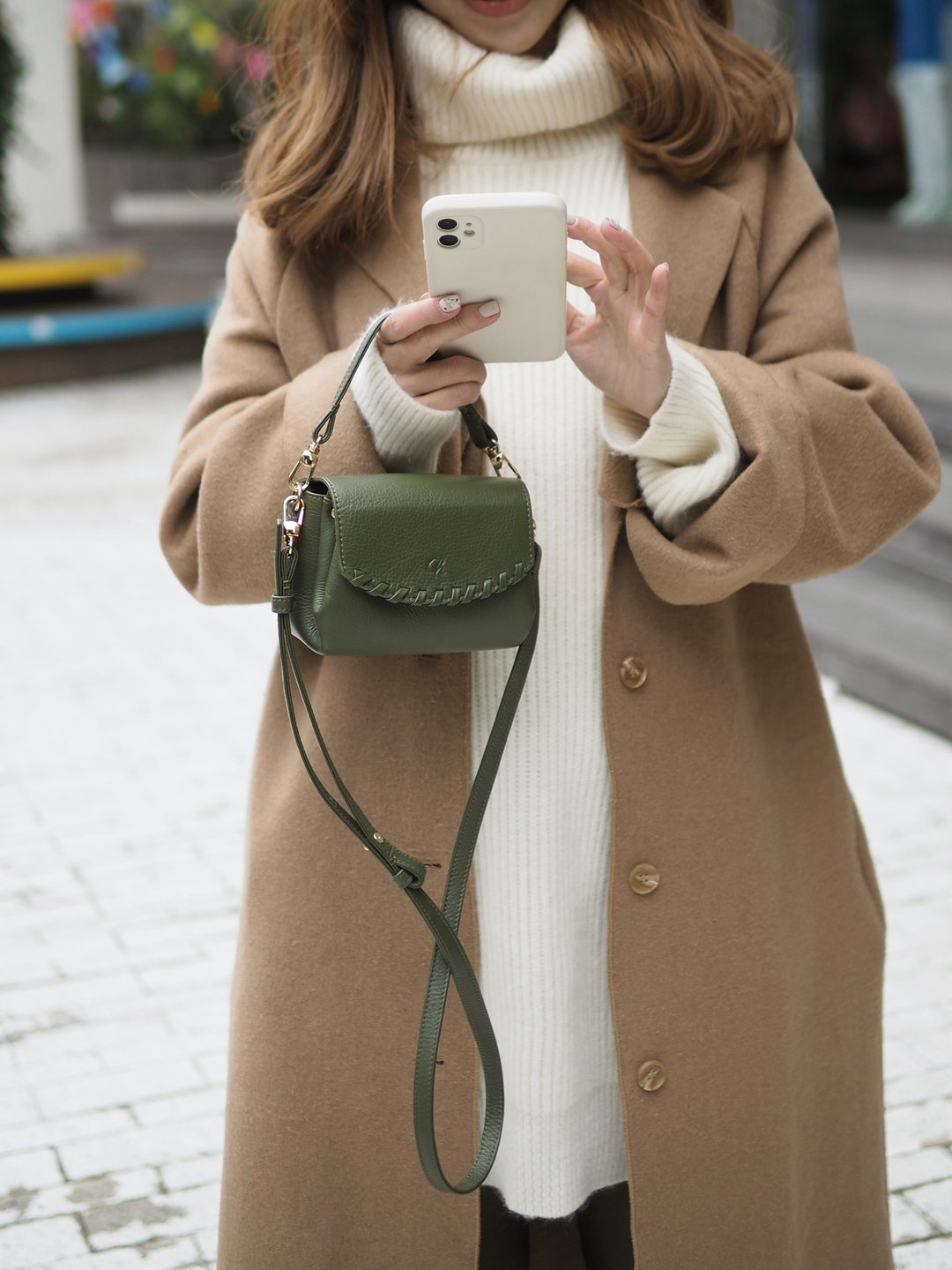 Canele (Moss green): Mini bag, Crossbody bag, Cow Leather wallet, soft leather - 皮夹/钱包 - 真皮 绿色