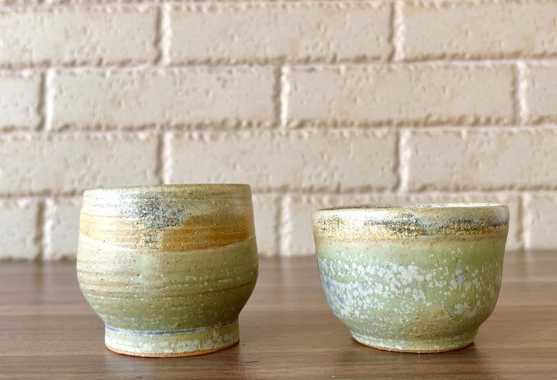 淡绿草原可爱小茶杯 - 其他杯子 - 陶 多色