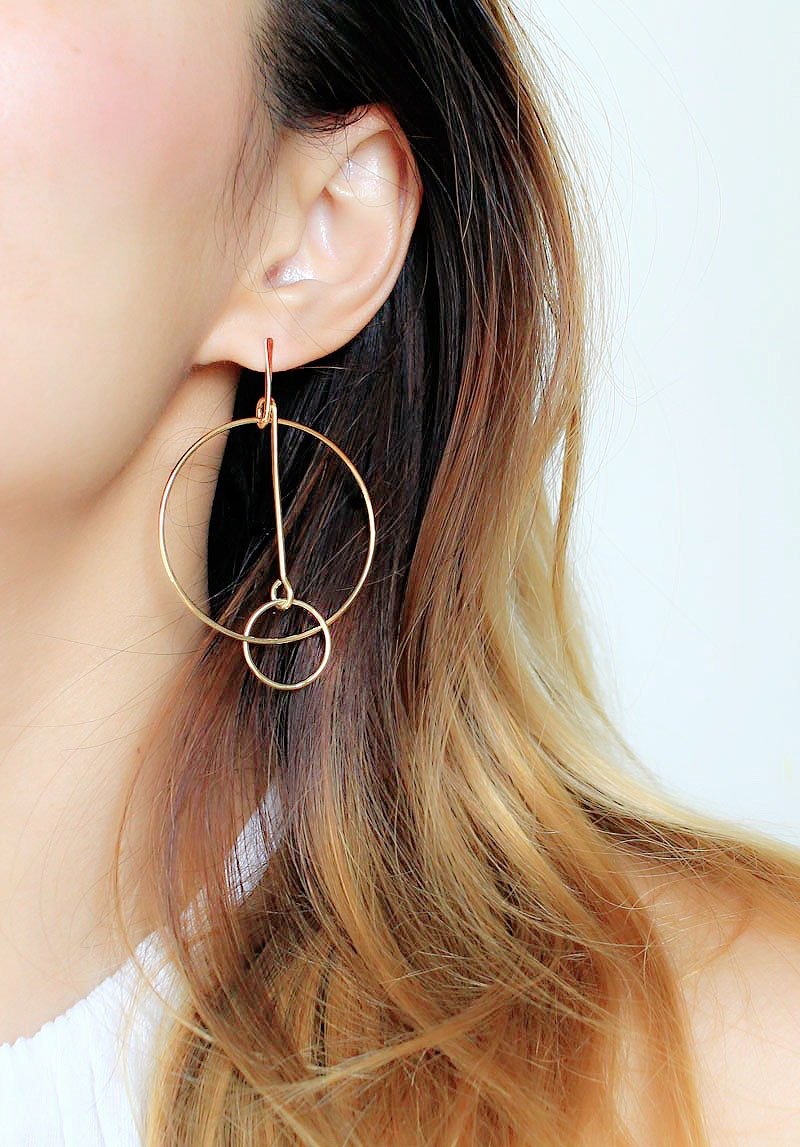 Fyntage｜几何&Minimal | 极简几何圆圈耳环 简约独特, 情人节,母亲节, 生日礼物, 闺蜜 - 耳环/耳夹 - 其他金属 金色