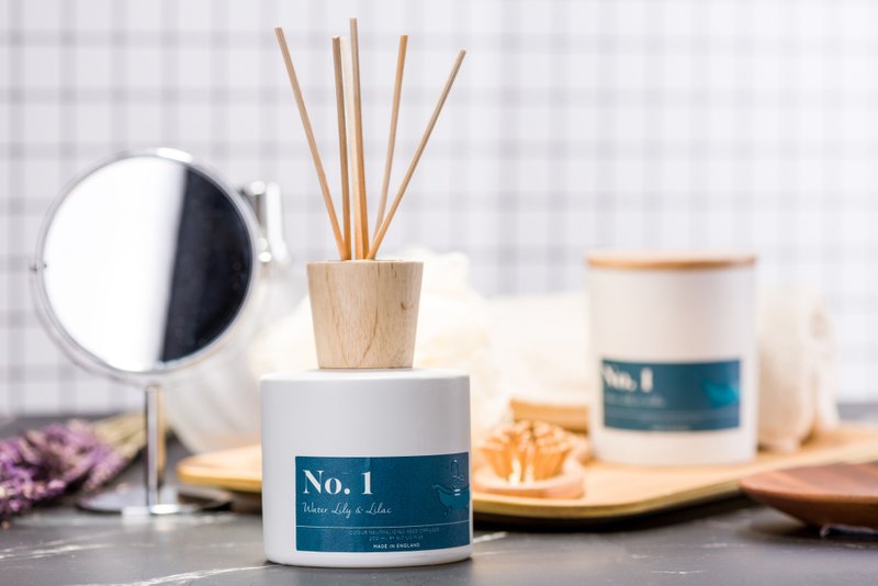 英伦香氛HomeScenter 睡莲与丁香 - 香薰/精油/线香 - 玻璃 