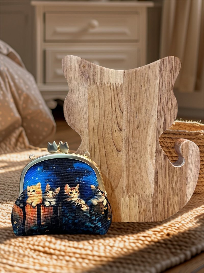 乐福手作喵Tou口金包零钱包-木围篱上的猫咪们 - 零钱包 - 棉．麻 蓝色