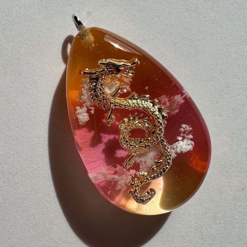 【Pinkoi 线下活动预购商品】云雾树脂金龙暮光2号推荐串饰 - 项链 - 树脂 多色