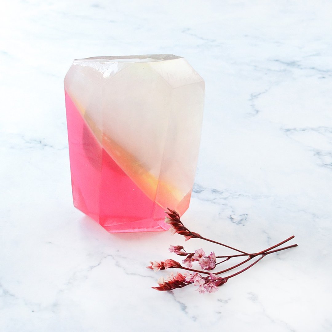 【5%营收支持公益】宝石手工皂 七月生日石-红宝石 Ruby - 肥皂/手工皂 - 其他材质 红色
