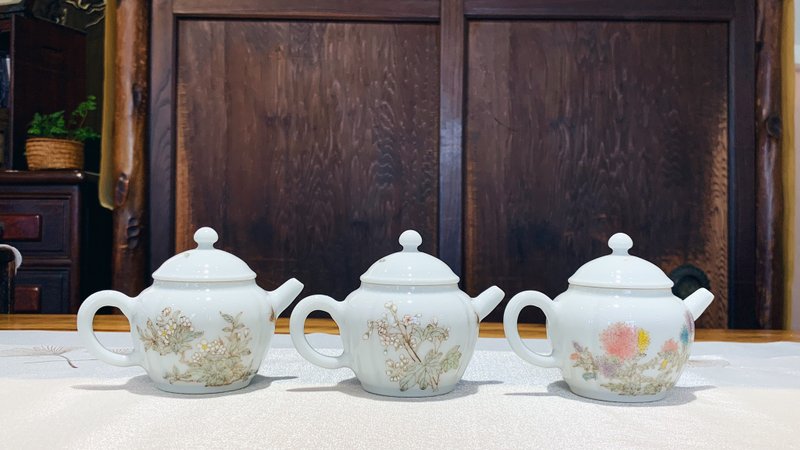 不言美器 釉中彩 四季丰收壶 茉莉花 苹果花 团菊 - 茶具/茶杯 - 瓷 