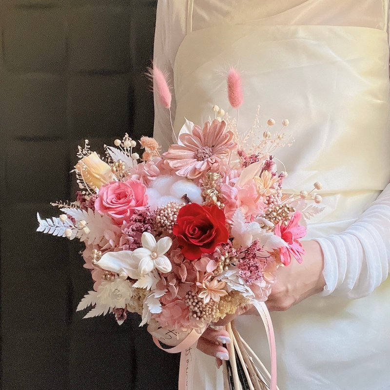 红粉色永生捧花 新娘捧花 永生玫瑰花捧花 公证捧花 登记捧花 - 干燥花/捧花 - 植物．花 红色