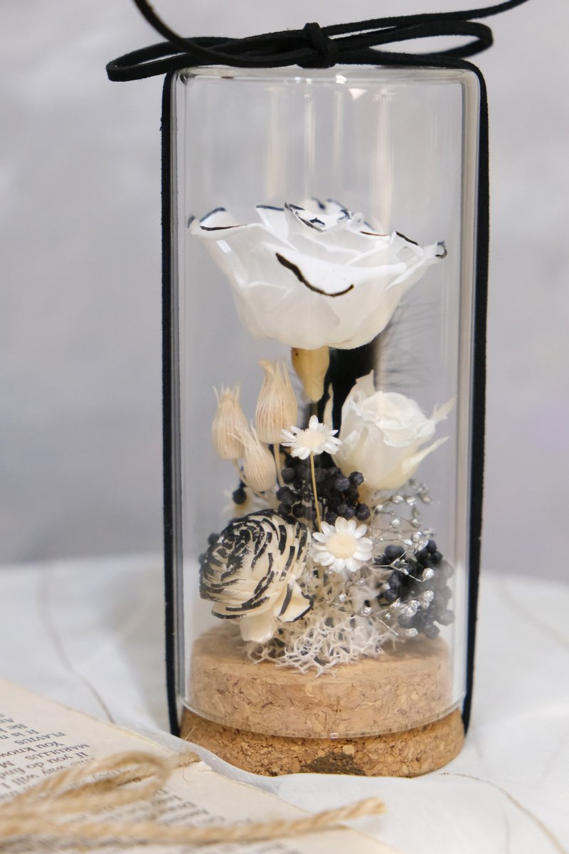 小香风钟罩花 情人节礼物 生日礼物 - 干燥花/捧花 - 植物．花 白色