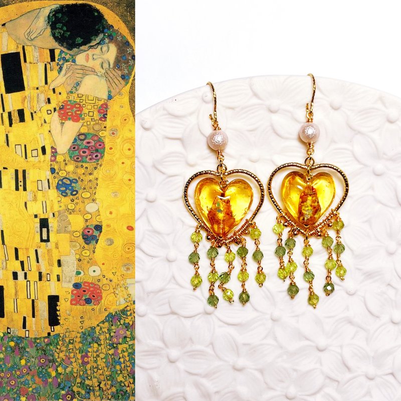 【艺术家】【新艺术派】吻。克林姆。橄榄石/金箔琉璃/耳环 - 耳环/耳夹 - 琉璃 金色