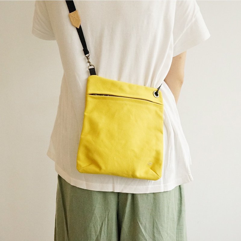 Mogu /侧背帆布袋 /柠檬黄 /Manifest - 侧背包/斜挎包 - 棉．麻 黄色