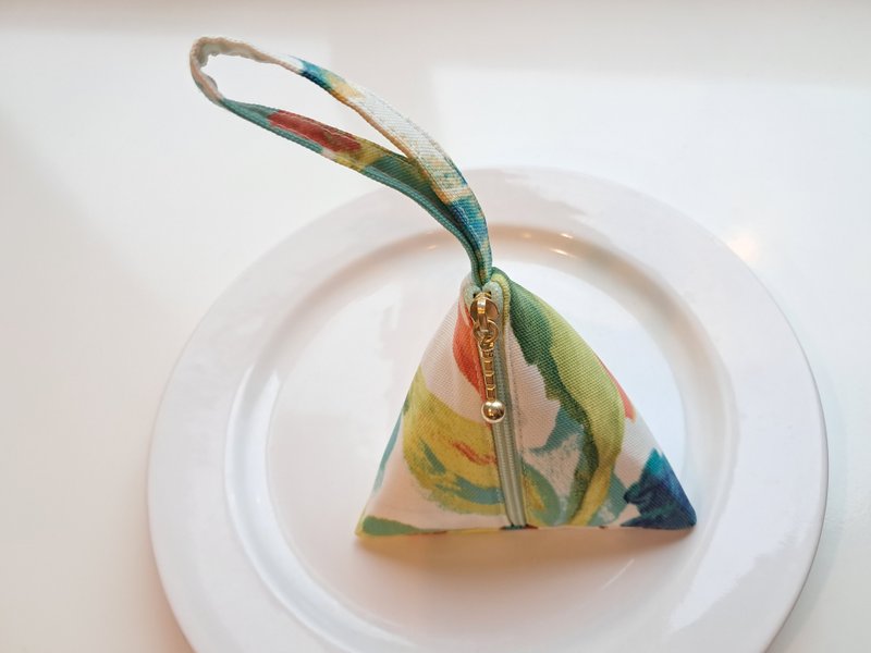 三角粽子零钱包_彩 - 零钱包 - 棉．麻 多色