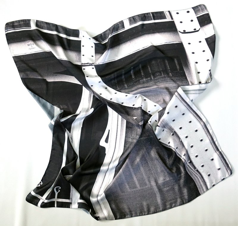 围巾缎子 - 丝巾 - 聚酯纤维 