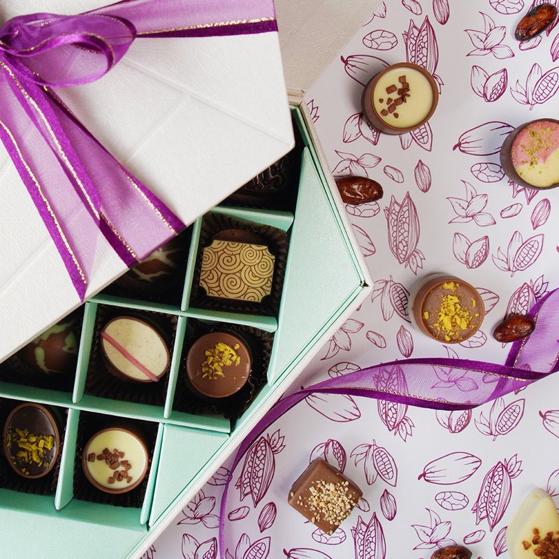 【Diva Life】520 妳最珍贵 比利时巧克力14入钻石礼盒 - 巧克力 - 其他材质 咖啡色