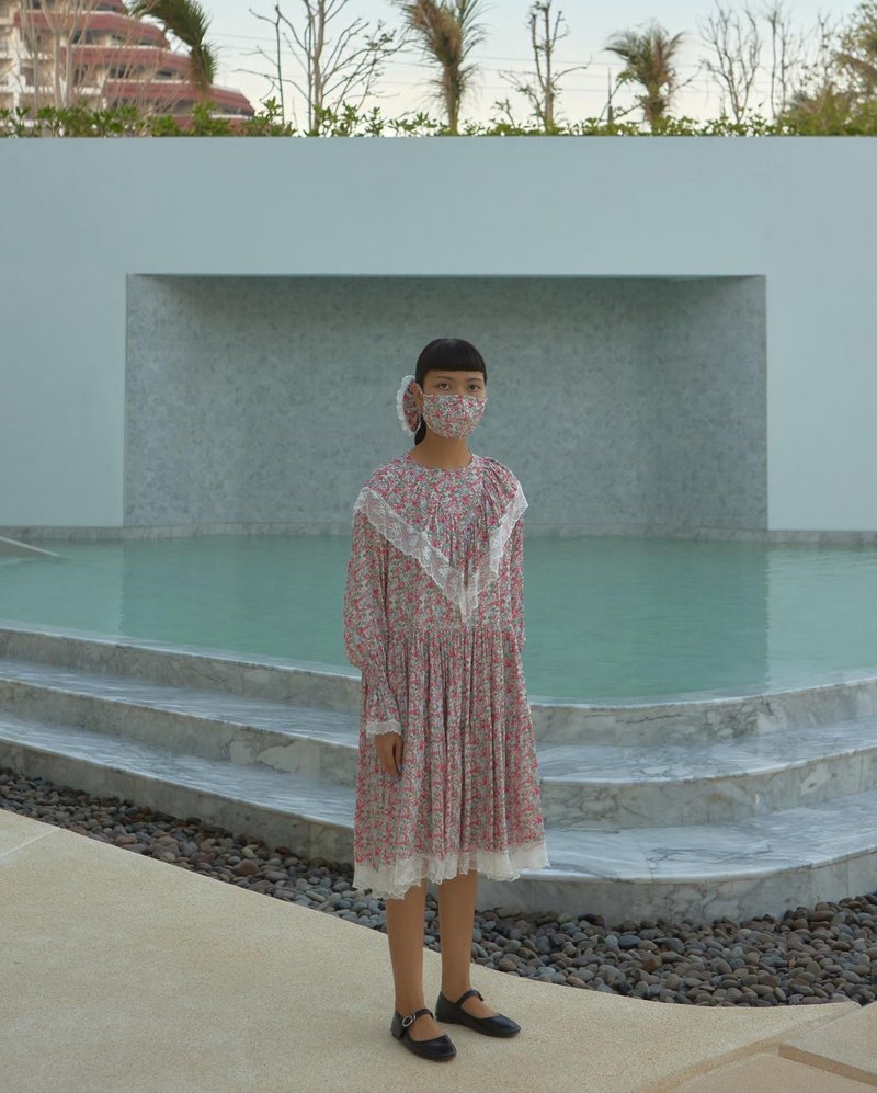 tiny floral bertha collar with lace ruffle long sleeve smock short dress+ribbon - 洋装/连衣裙 - 棉．麻 红色