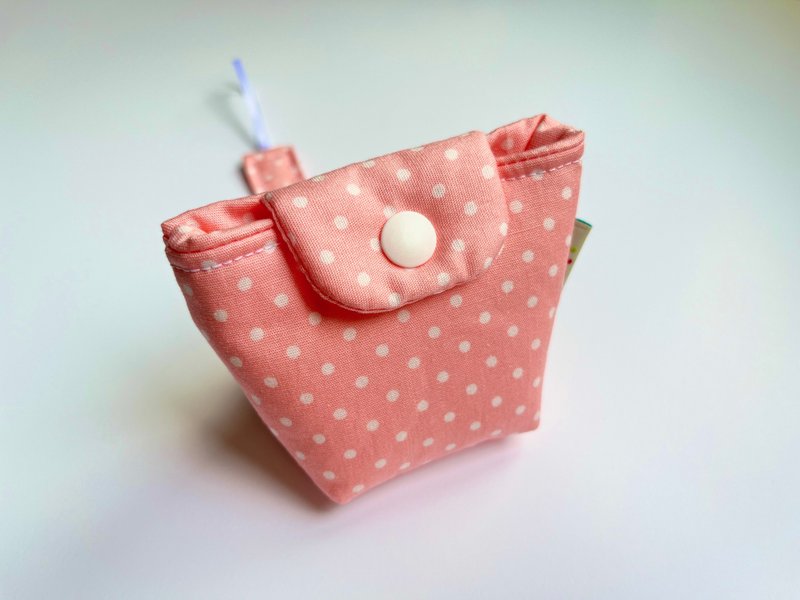 奶嘴夹 奶嘴收纳袋 组合 粉红白点 - 奶瓶/奶嘴 - 棉．麻 粉红色