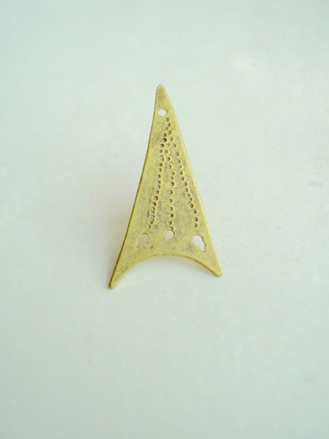 Triangle / pin brooch - 胸针 - 其他金属 金色