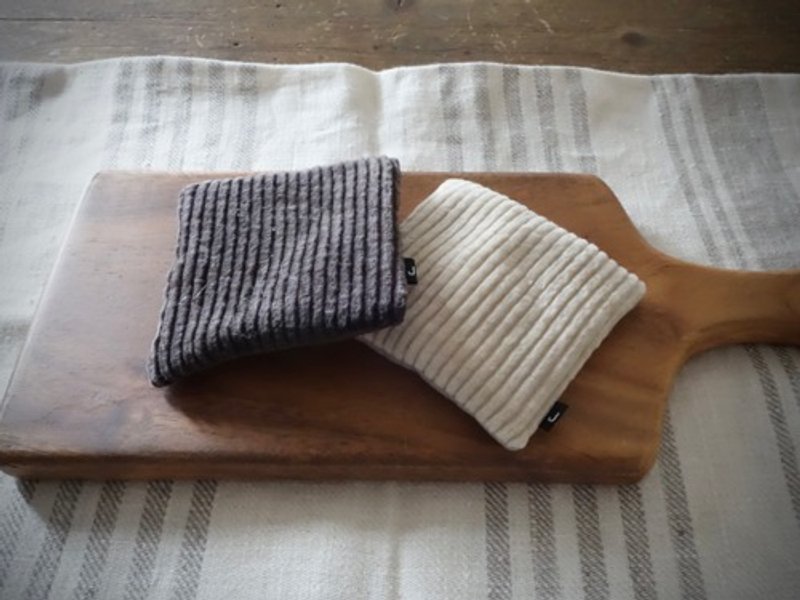 Blissful coasters like chocolate bis and white choco bis - 杯垫 - 棉．麻 