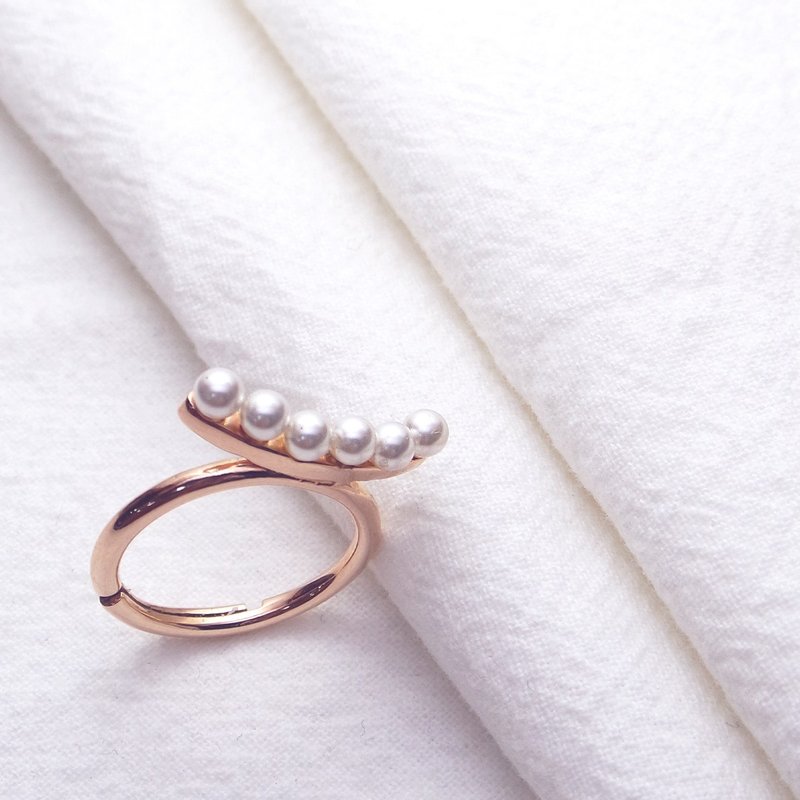 Quartet四重奏 施华洛世奇珍珠戒指(玫瑰金) - 戒指 - 纯银 粉红色