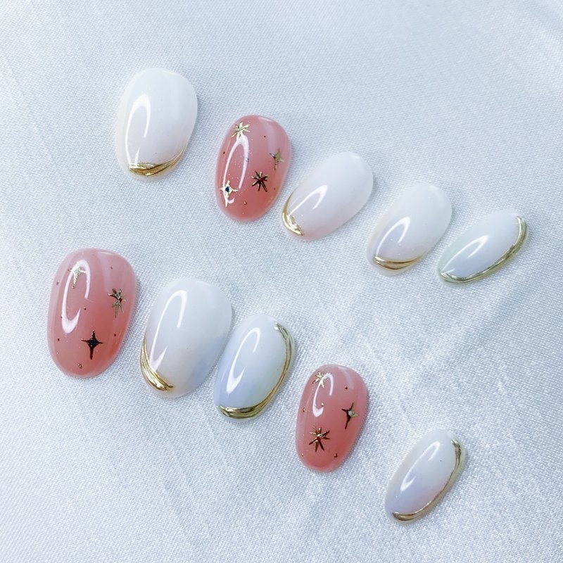 Light you up 彩色珠宝盒指甲贴片/穿戴甲/订制美甲贴片 NA 51 - 指甲油/指甲贴 - 其他材质 多色