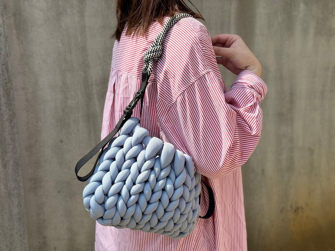 实体 | 台北 | 手编凉感粗线包X登山背带 Chunky Knit Bag - 编织/羊毛毡/布艺 - 棉 