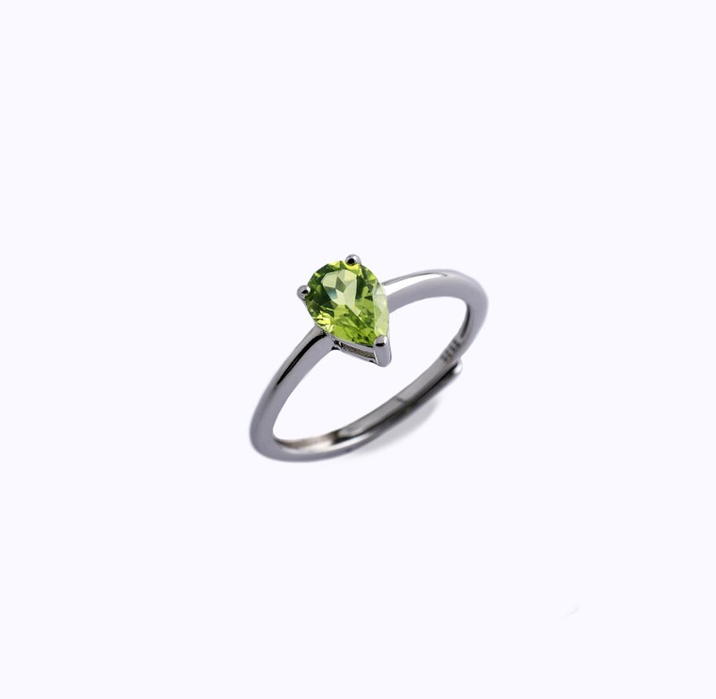 AND 橄榄石 绿色 水滴 5*7mm 戒指 经典系列 Pear 天然宝石 - 戒指 - 银 绿色