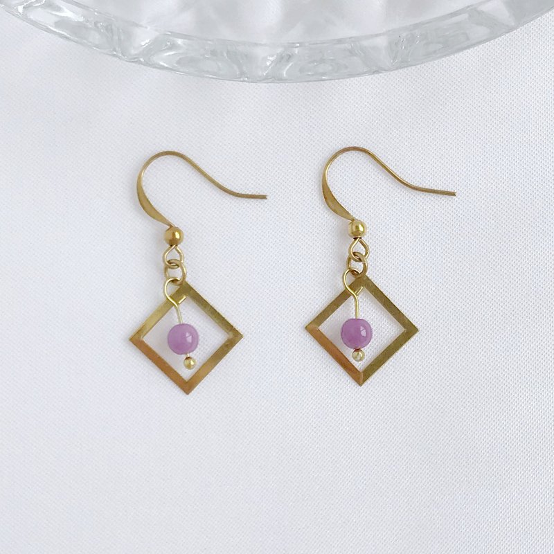 古典小方。天然紫云母 黄铜 手作耳环 耳勾 提升魅力 贵人缘 桃花 - 耳环/耳夹 - 铜/黄铜 紫色