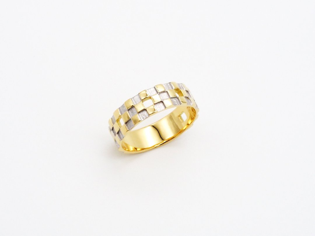 K18金格纹戒指（中）Ichimatsu Ring - 戒指 - 贵金属 金色