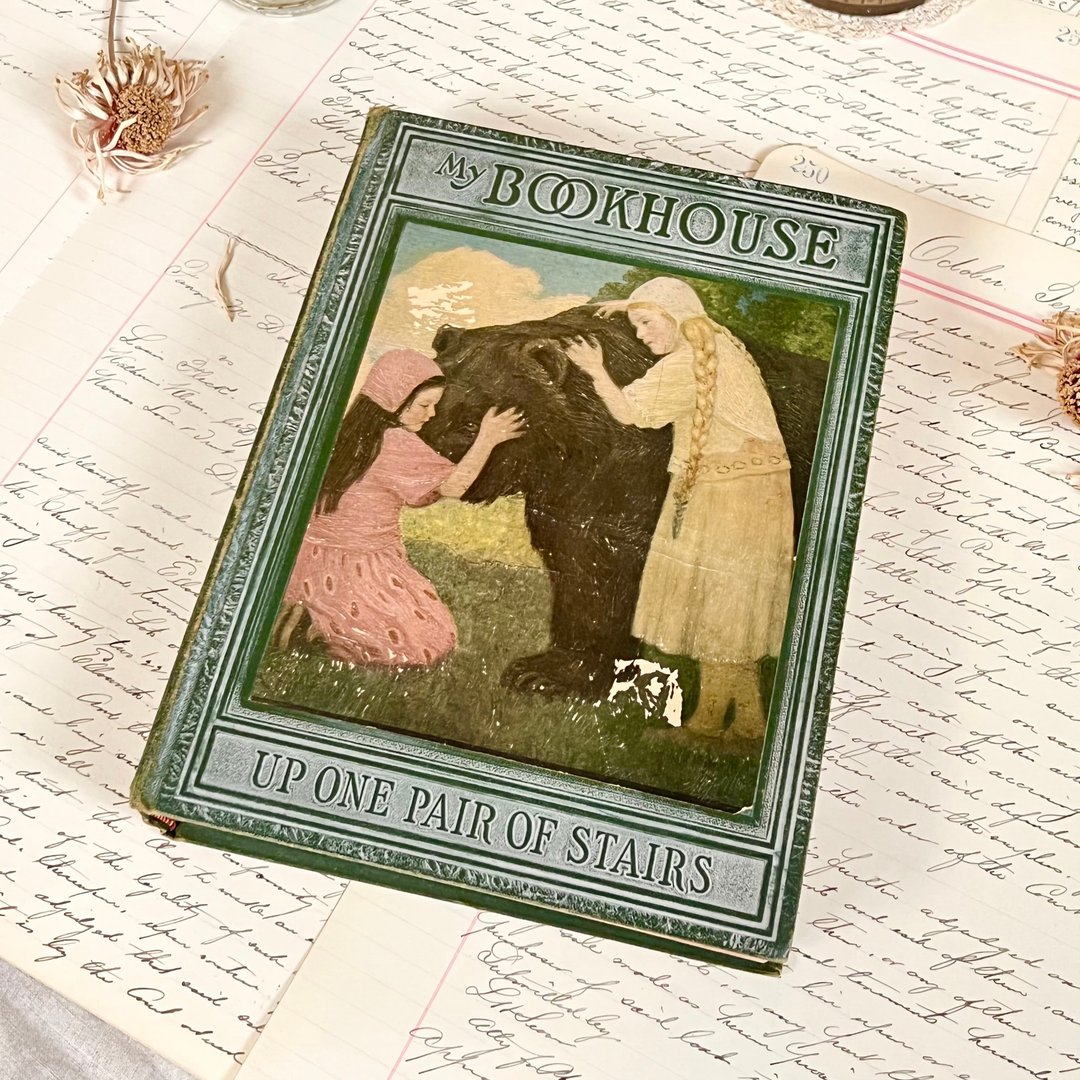 Antique 1925出版美国童书My Bookhouse - Up One Pair of Stairs - 刊物/书籍 - 纸 绿色