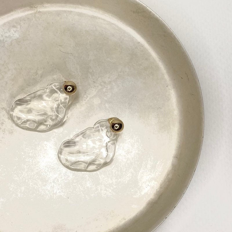 限量 简约波浪玻璃片耳环 - 耳环/耳夹 - 玻璃 金色