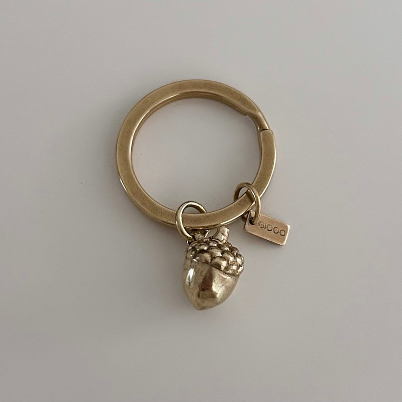 森林小物—橡实 黄铜钥匙圈吊饰 - 吊饰 - 铜/黄铜 