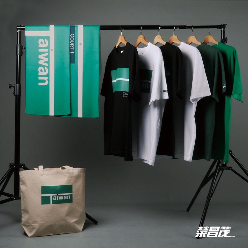 金牌IN台湾 纪念商品 - 男装上衣/T 恤 - 其他材质 