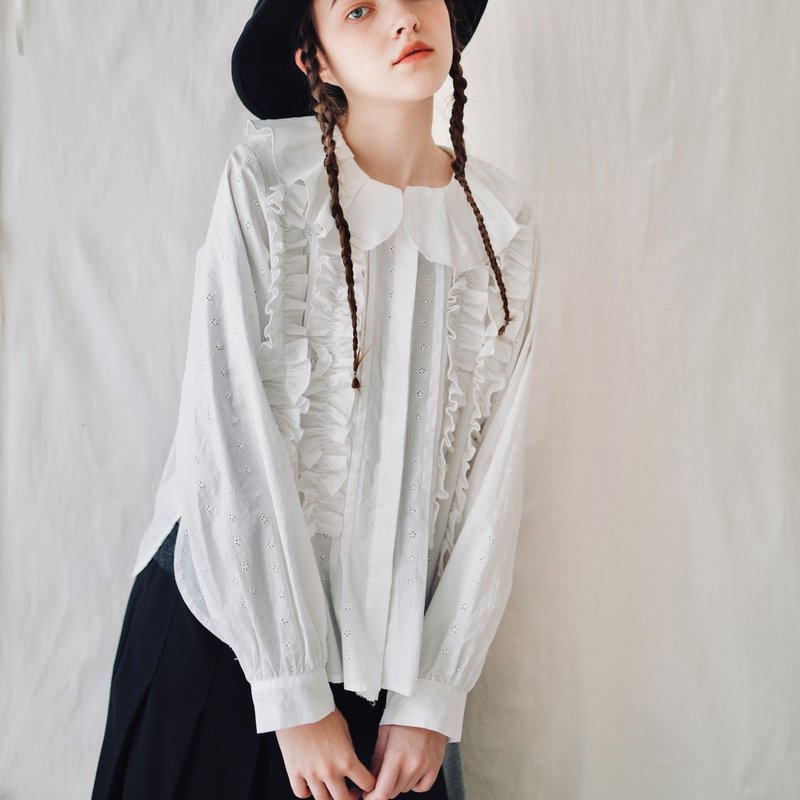 白色花镂空 缀花荷叶领纯棉长袖衬衫 上衣 - 女装衬衫 - 棉．麻 白色