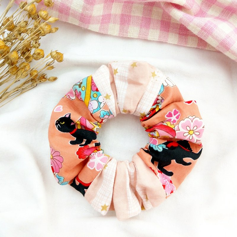 铃铛黒猫。手工甜甜圈发束 大肠圈 - 发饰 - 棉．麻 粉红色