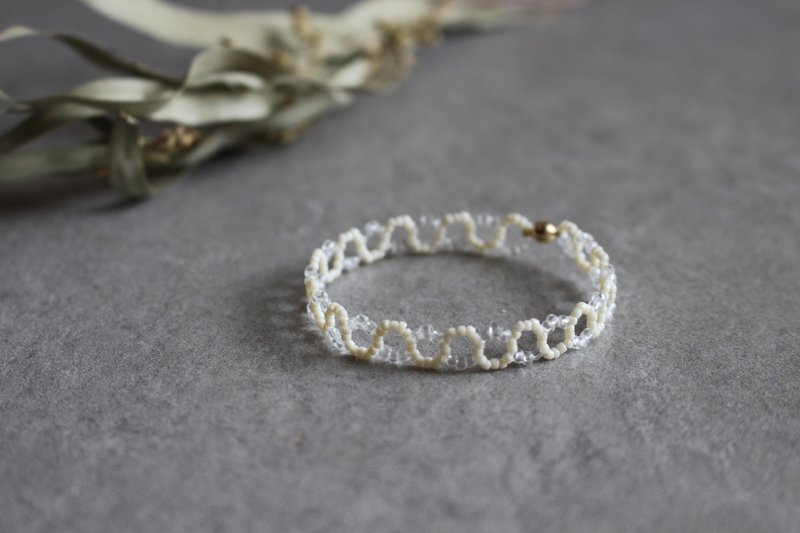 珠饰 બંગડી 【Naminami】 白色 磁扣 - 手链/手环 - 其他材质 白色