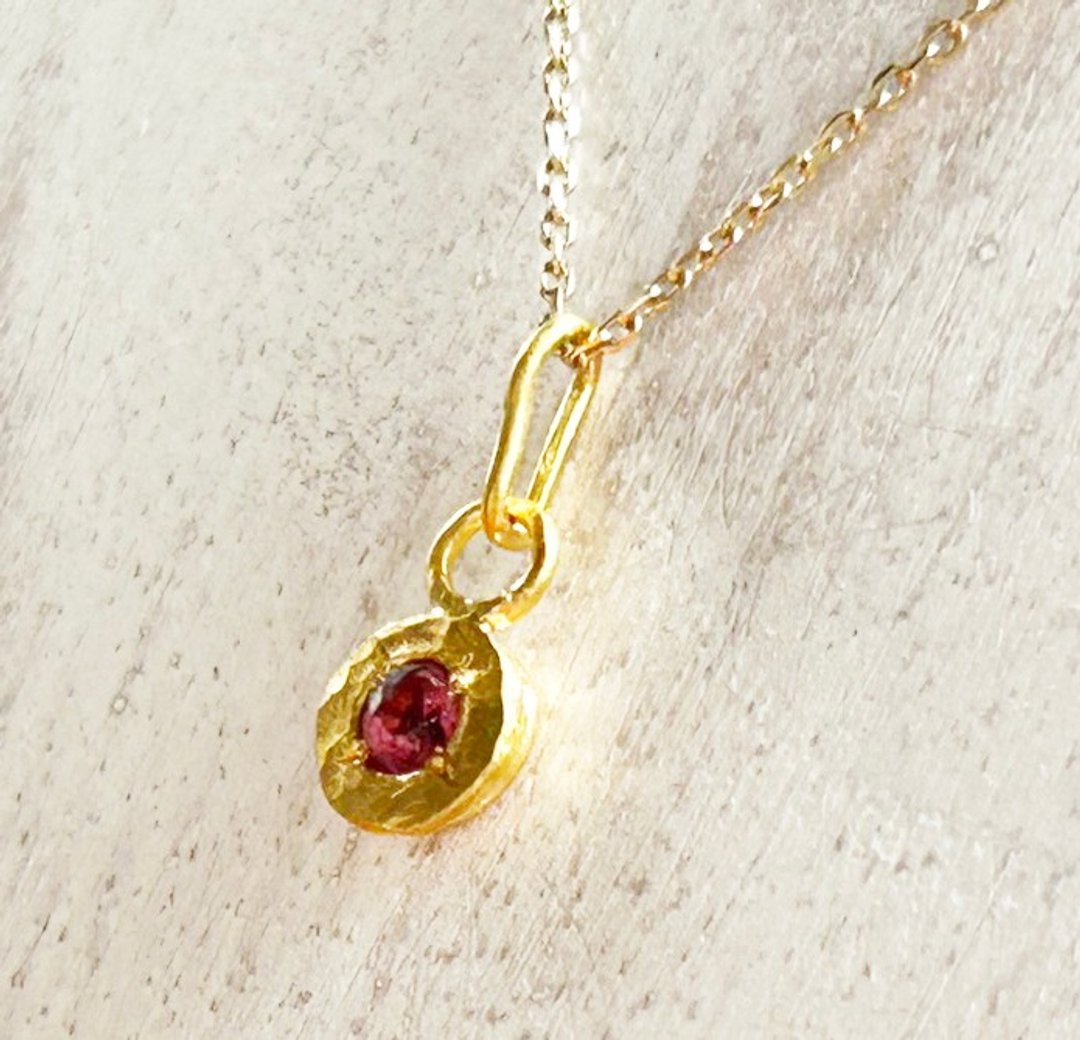 K24 天然红碧玺 Pure Gold + Red Spinel ◇ 纯金 ◇ 坠饰 - 项链 - 其他金属 红色