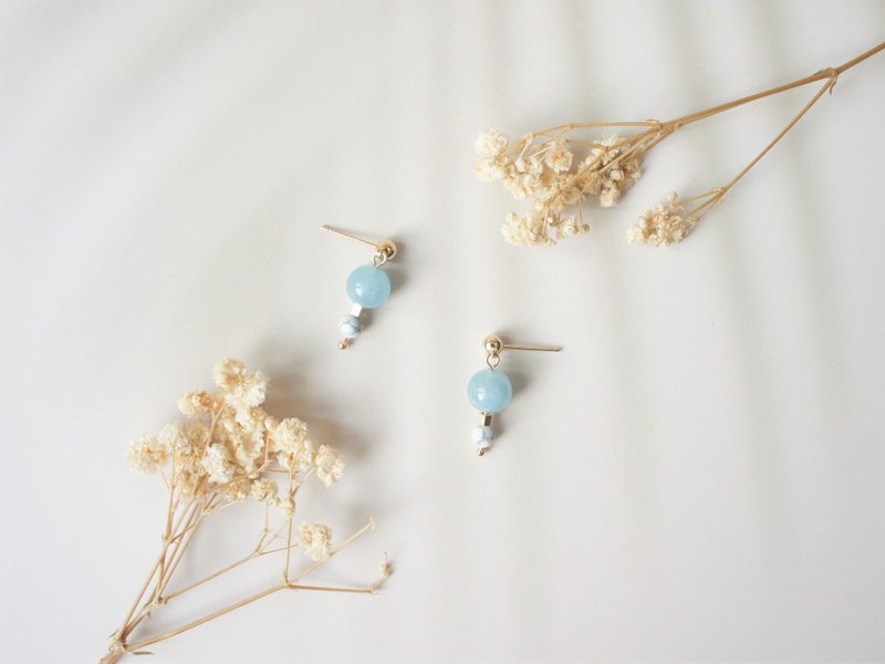 天空 Aquamarine Howlite 海蓝宝 白纹石 耳针 | 吊坠耳环 - 耳环/耳夹 - 宝石 蓝色
