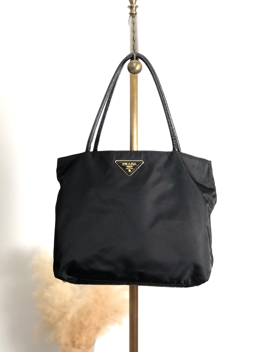 【日本直送 名牌中古包】PRADA 普拉达 手提包 黑色 三角标志 尼龙 托特包 vintage VintageShop solo 日本直送中古包专卖店 bikz2y - 手提包/手提袋 - 尼龙 黑色