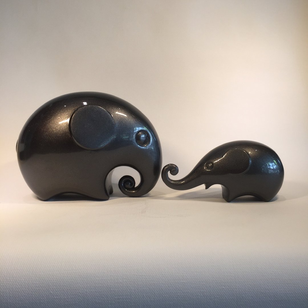 Elephant sculpture Chalizsa - 玩偶/公仔 - 树脂 