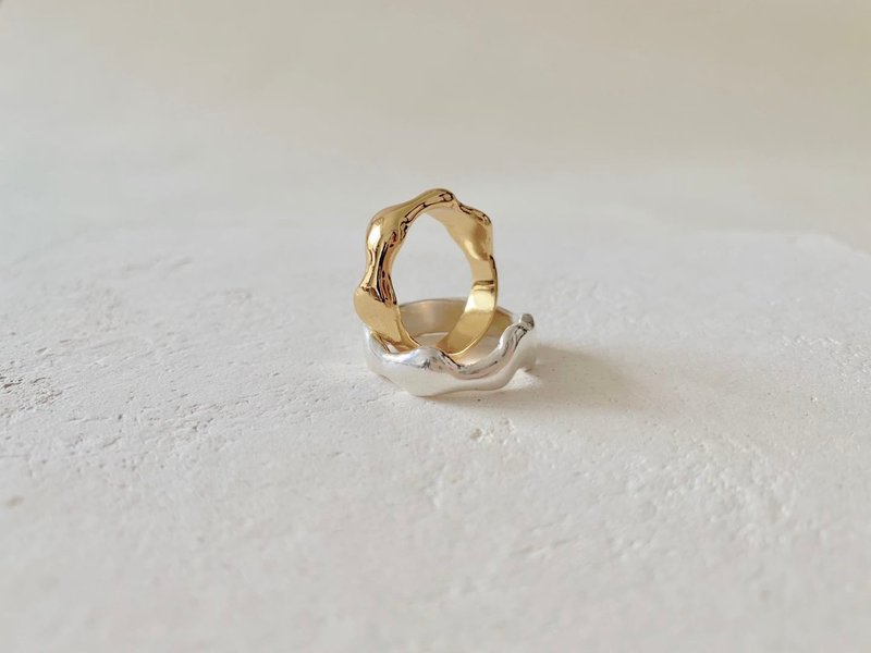 melt实验系列 起伏的波浪 手工制戒指 金银两色 - 戒指 - 银 