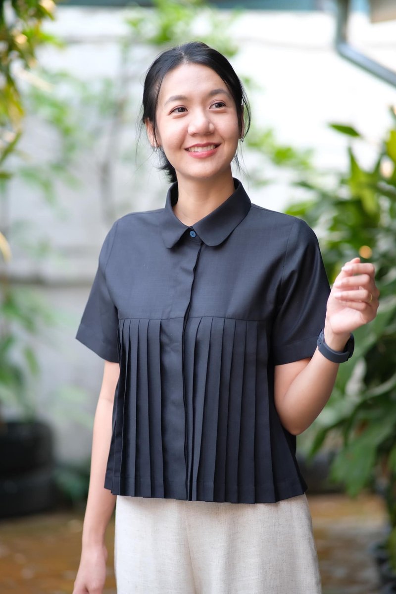 Cotton shirt with pleated - 女装衬衫 - 棉．麻 