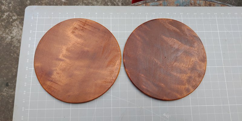 台湾牛樟木圆形杯垫(薄) 直径约11.5厘米厚约0.5厘米 - 香薰/精油/线香 - 木头 