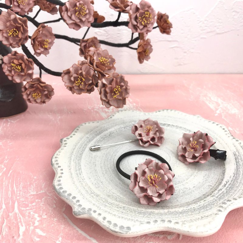 皮革八重樱花饰物【发圈|襟针|发夹】 - 发饰 - 真皮 粉红色