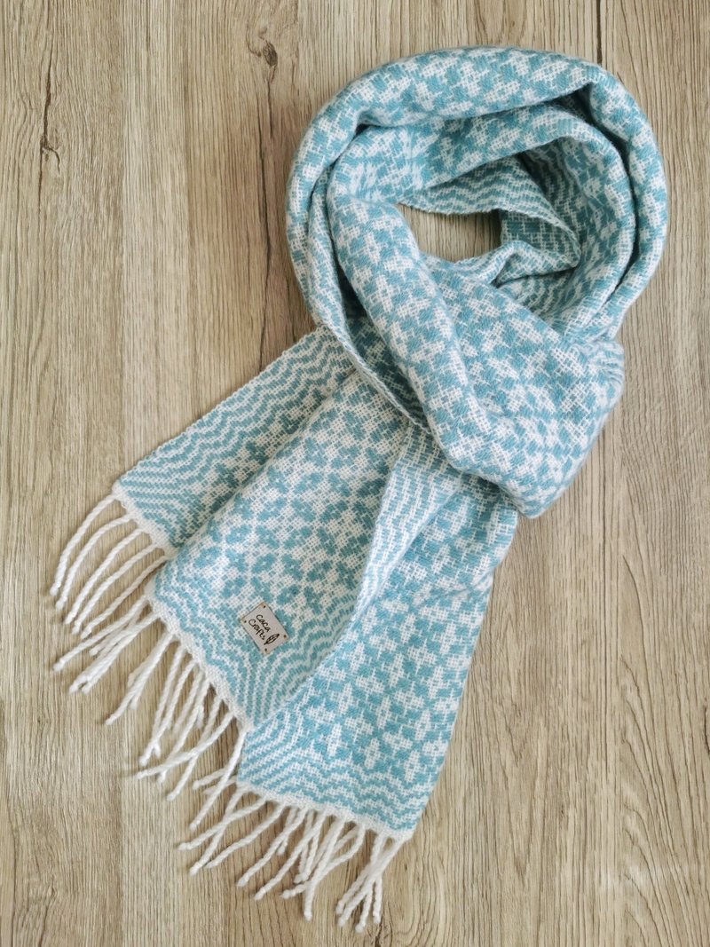 Handwoven by Carina | 手织牦牛绒羊毛围巾 - 围巾/披肩 - 羊毛 蓝色