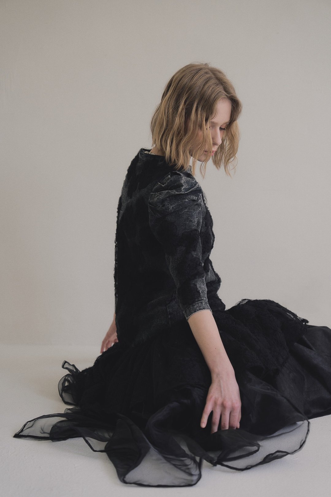 handmade Lace layers black jacket dress 手作多层次蕾丝外罩洋 - 洋装/连衣裙 - 其他材质 黑色