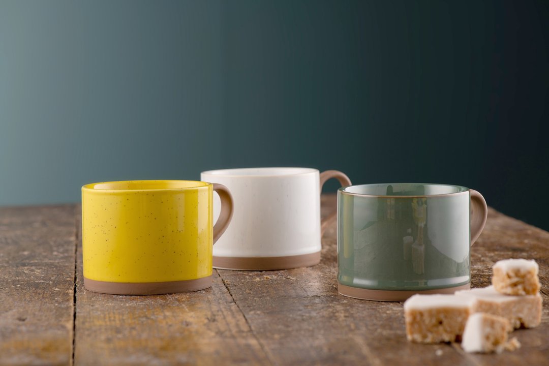 【惜福微瑕品6折】Belleek Living 陶瓷双色马克杯3入组 随机 - 咖啡杯/马克杯 - 瓷 绿色