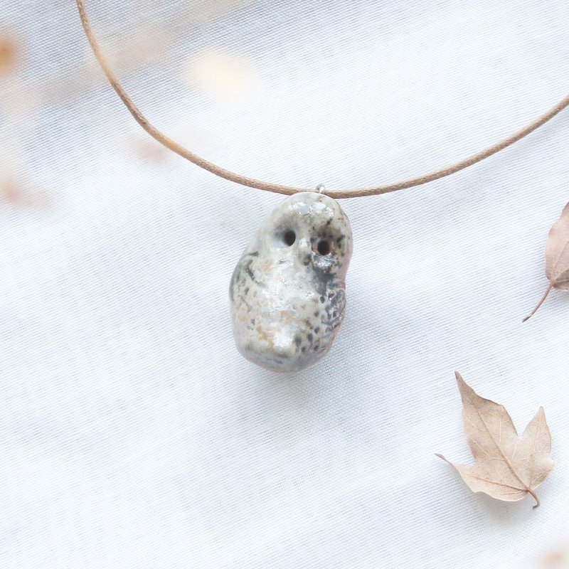 柴烧陶猫头鹰精油项链 B26 - 项链 - 陶 卡其色