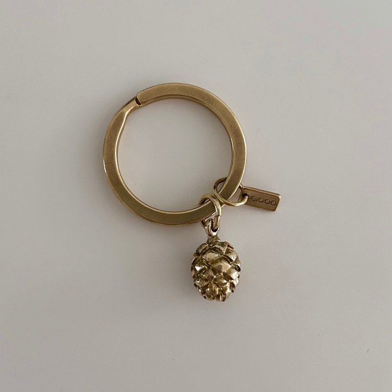 森林小物—毯果 黄铜钥匙圈吊饰 - 吊饰 - 铜/黄铜 