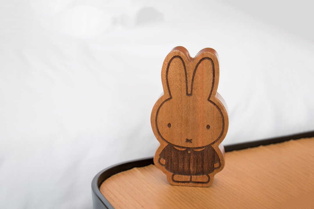 【Pinkoi x miffy】圆耳 miffy 扩香木 - 香薰/精油/线香 - 木头 咖啡色