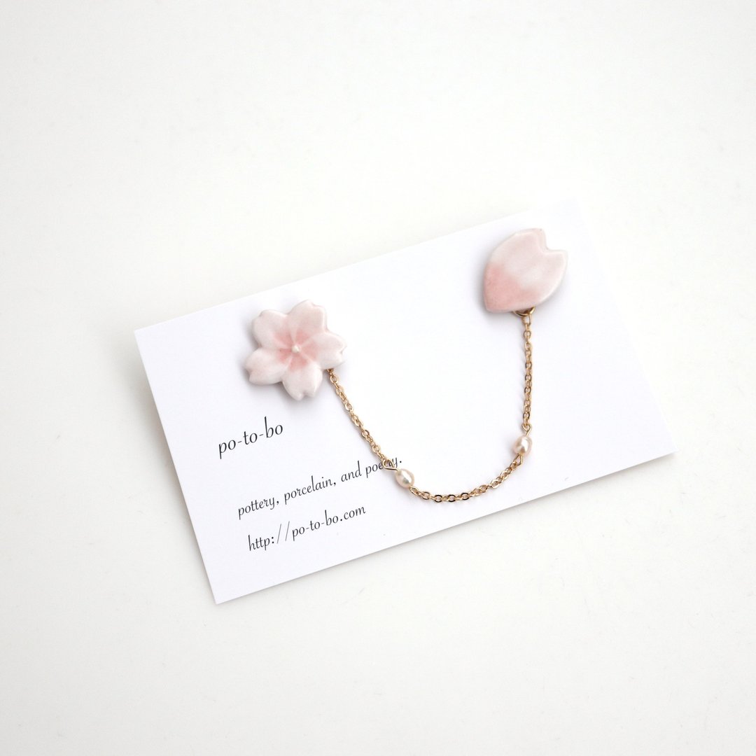 Sakura pin brooch set - 胸针 - 瓷 粉红色