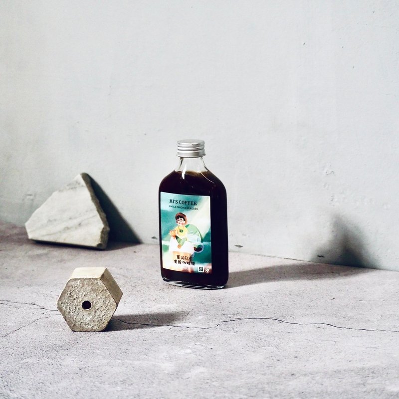 甜果炸弹 单品庄园、法式可可、冲绳黑糖浓缩咖啡  x 200ml - 咖啡 - 玻璃 