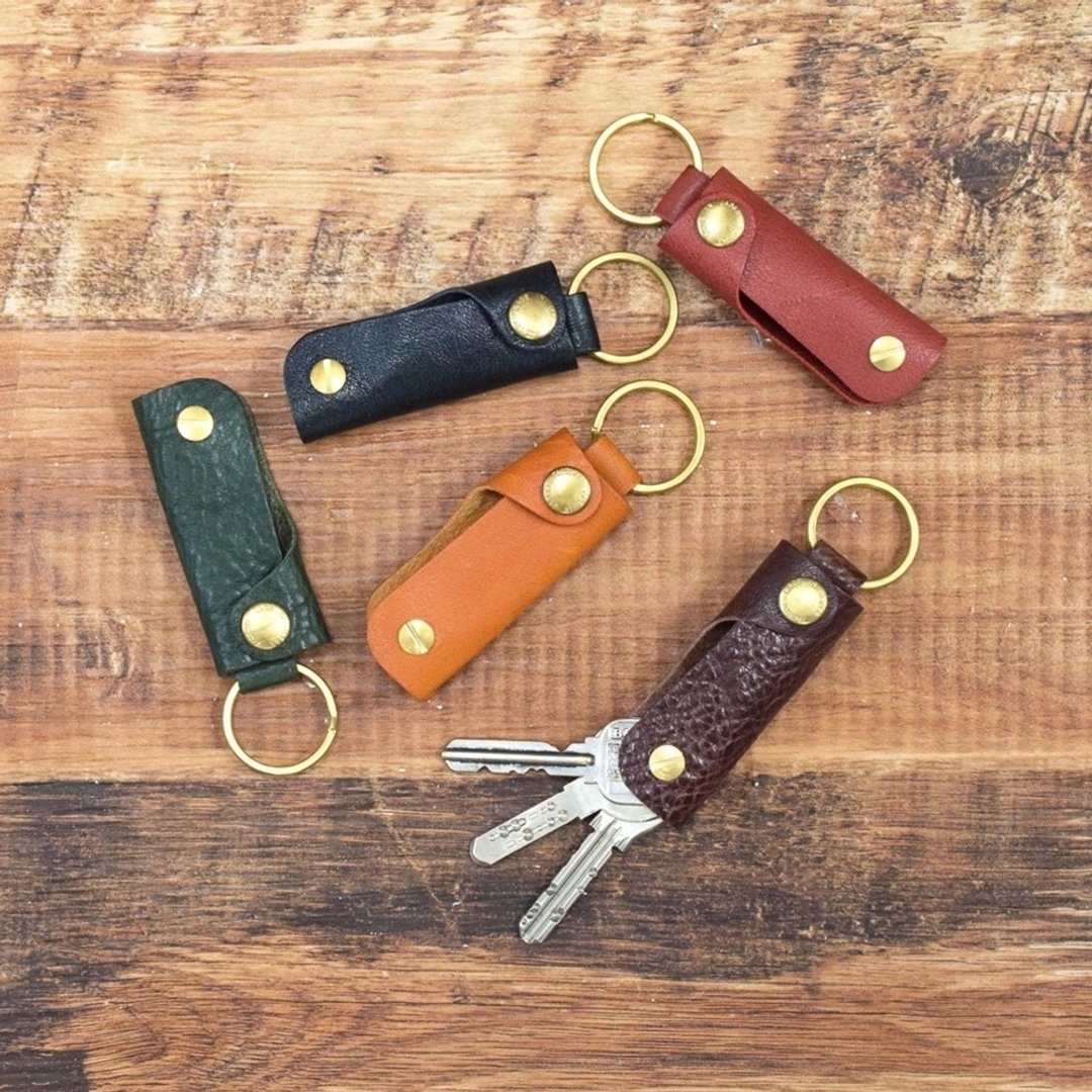 栃木皮革钥匙包 黄铜螺丝扣环 Keycase Brass 日本制 - 钥匙链/钥匙包 - 真皮 多色