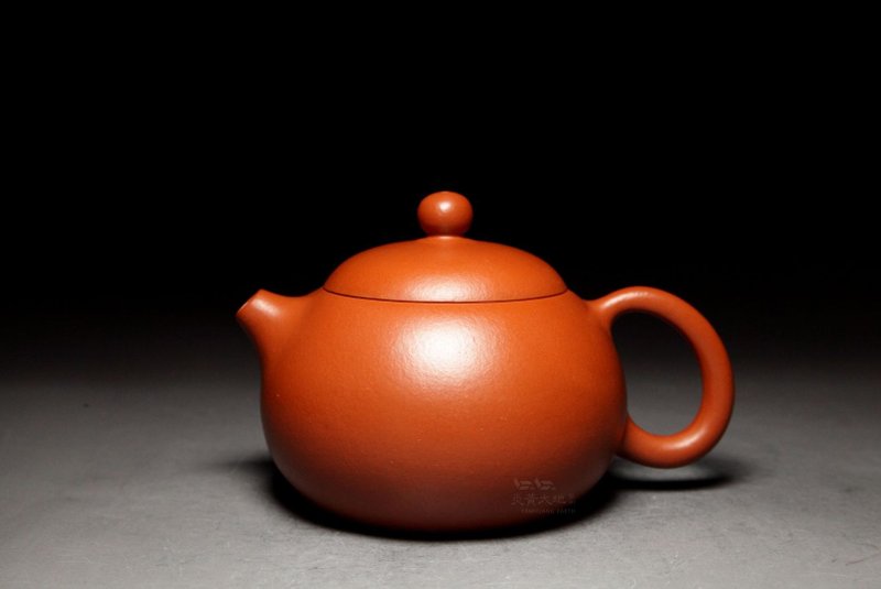 【倒把西施】龙山堂 传统手工 黄龙山朱泥 200cc - 茶具/茶杯 - 陶 咖啡色